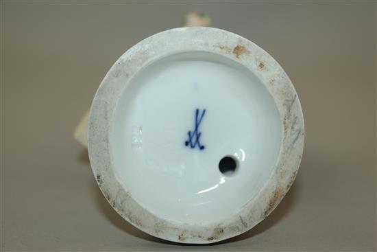 A Meissen figure of a gardener, late 19th century, 15.5cm, tiny losses